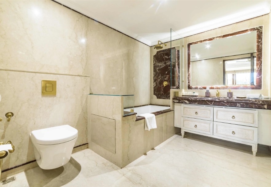 Bathroom1